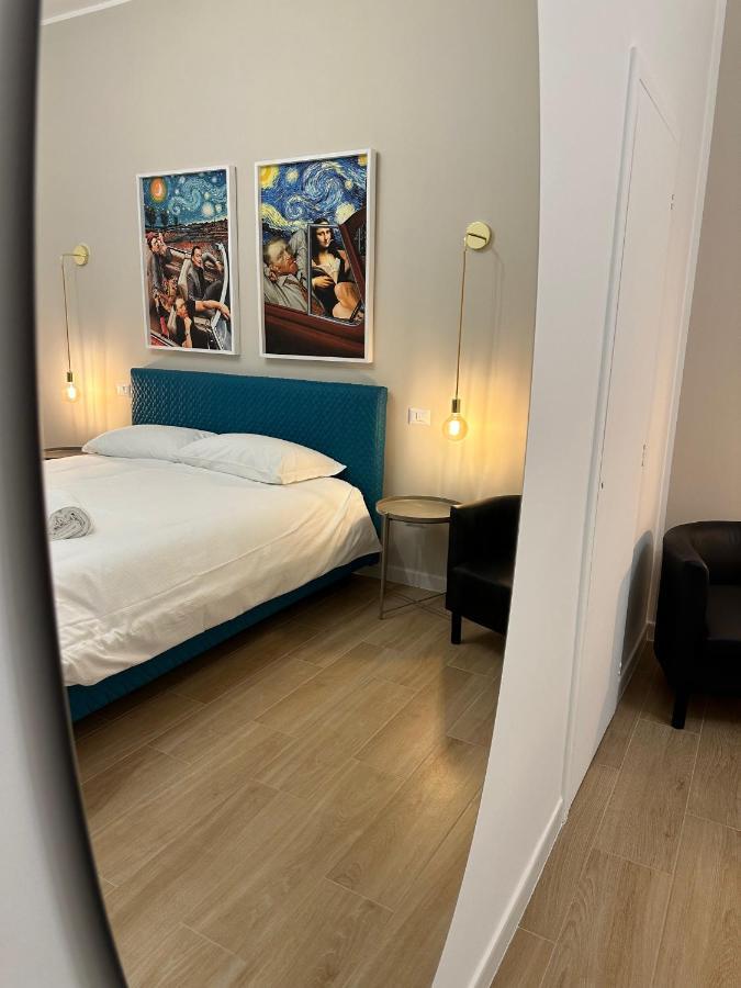 Nouvelle Vag - Apartment & Room Trani Ngoại thất bức ảnh