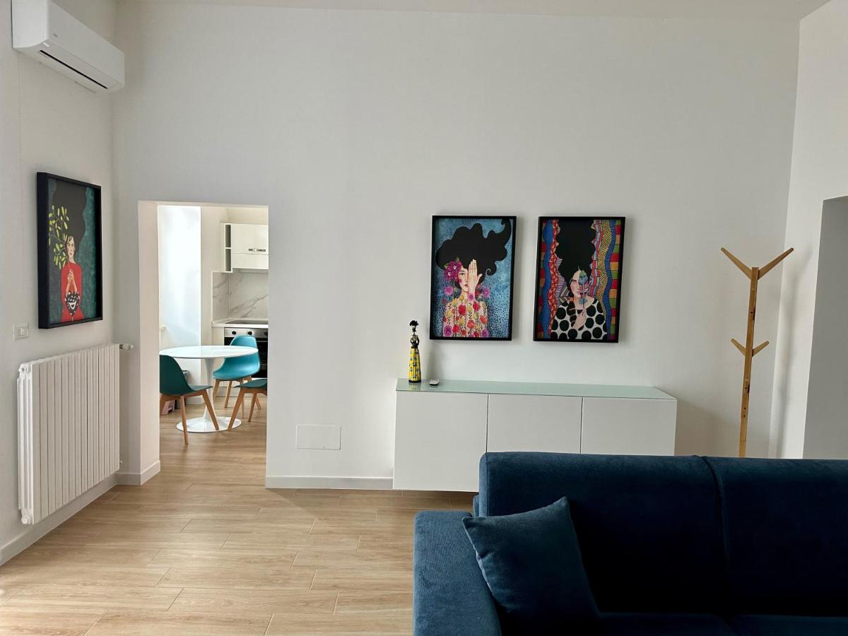 Nouvelle Vag - Apartment & Room Trani Ngoại thất bức ảnh